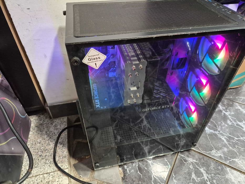 Hope Amanet P10/Unitate PC Gaming Ryzen 5 RTX 4060 32GB RAM Bucuresti Sectorul 5