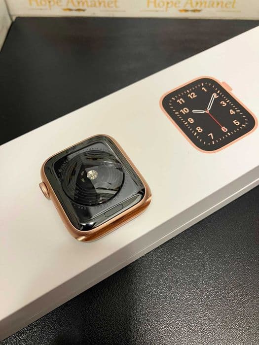 Hope Amanet P3 Apple Watch SE / 44MM / Ecran zgariat Bucuresti Sectorul 6