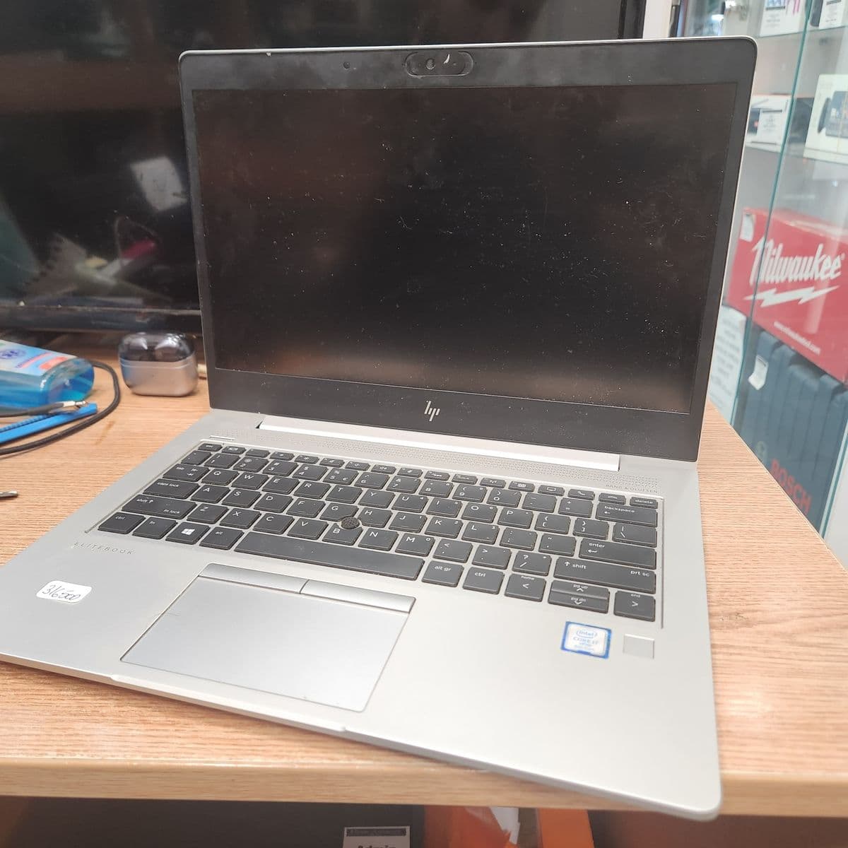 Hope Amanet P11- HP ElitBook / i7-8665U / 512GB SSD M2 / 32GB / Garantie / 76619 Bucuresti Sectorul 2