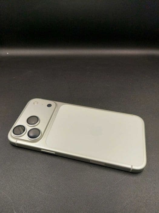 Hope Amanet P5-iPhone 17 Pro Max, Silver, 256GB/98% - 220 Cicluri ! Bucuresti Sectorul 6