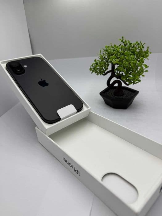 Hope Amanet P11-IPHONE 16 BLACK/128GB/100%bat/190cic/Garantie Bragadiru