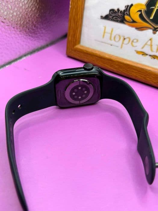 HOPE AMANET P2 - Apple Watch Seria 8 / 41MM / Baterie 100% Bucuresti Sectorul 5