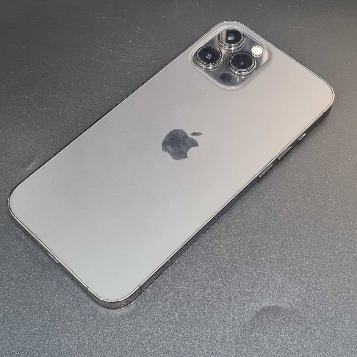 HOPE AMANET P8 Iphone 12 Pro Max 256 Gb Baterie 74% Bucuresti Sectorul 6