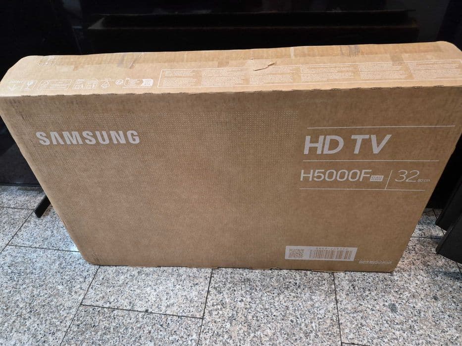 Hope Amanet P10/Televizor Smart Samsung 80 cm - NOU - Bucuresti Sectorul 5