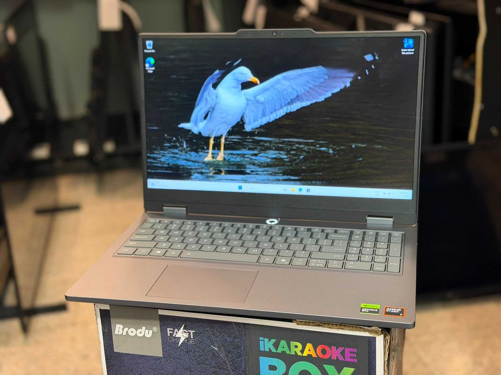 Hope Amanet P10/LAPTOP Lenovo LOQ Essential 83VA0013RM, Bucuresti Sectorul 6