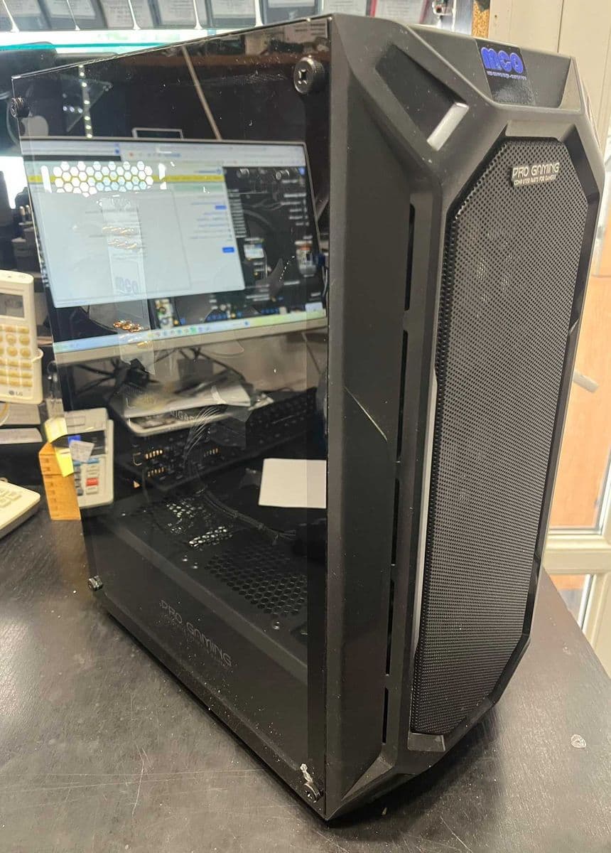 Hope Amanet P3 Unitate PC Gaming / I5 12400F / 32 GB RAM / RTX 3060 Bucuresti Sectorul 6
