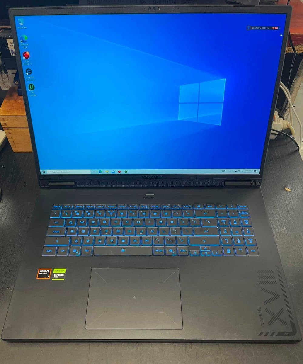Hope Amanet P3 Laptop Gaming GIGABYTE G83h / RTX 5050 / Ryzen 7 Bucuresti Sectorul 6