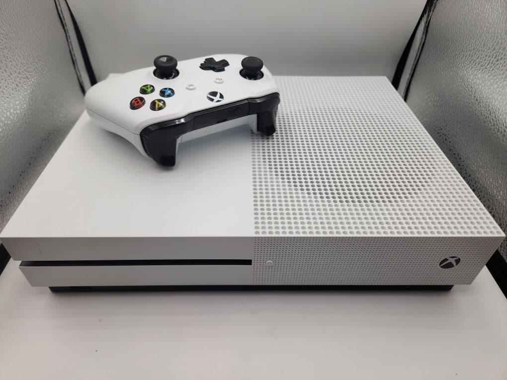 Hope Amanet P11-Consola Xbox One S /1TB/1 controller/fullbox/Garantie Bucuresti Sectorul 2