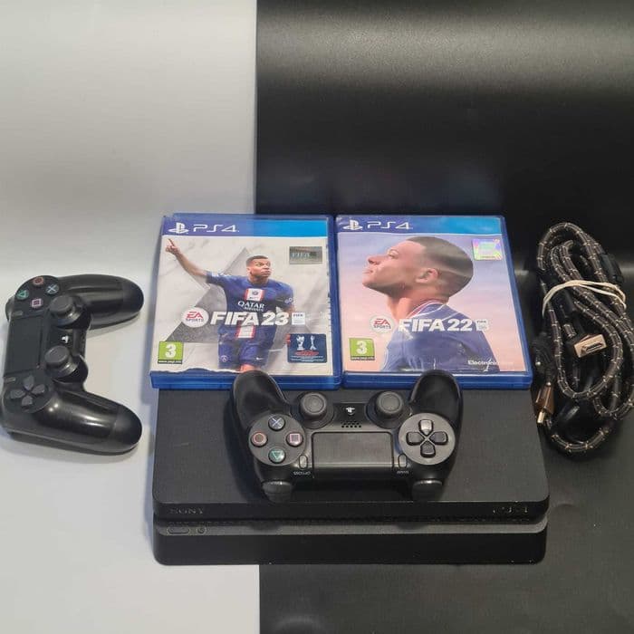 HOPE AMANET P8 PS 4 SLIM 500 gb 2x controller cablu alimentare si 5 jocuri Bucuresti Sectorul 6