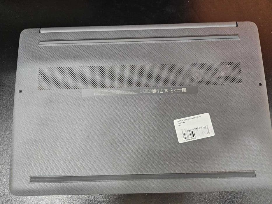 Hope Amanet P5-Laptop HP 15S-FQ2026NQ, i3-1115G4/256 SSD/8 RAM Bucuresti Sectorul 6
