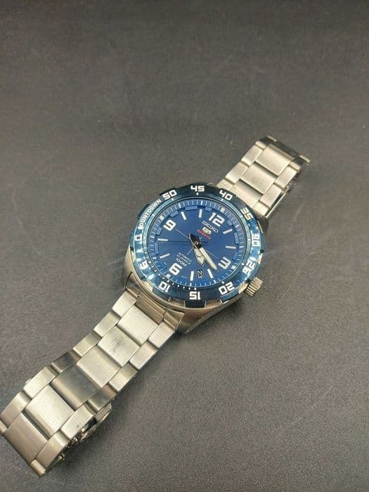 Hope Amanet P5-Ceas Seiko SRPB85K1 5 Sports Military Automatic Bucuresti Sectorul 2