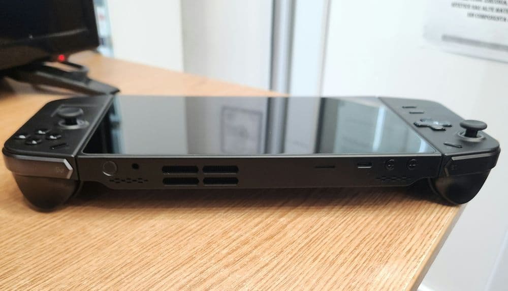 Hope Amanet P11-Lenovo Legion Go/procesor Z1 extrem/512gb ssd/16gbRam/garantie Bucuresti Sectorul 2