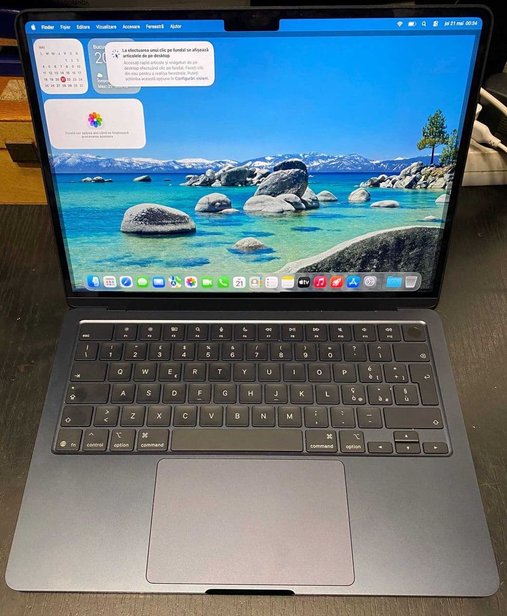 Hope Amanet P3 Macbook AIR M4 / 256 GB / 6 Cicluri de incarcare / A3240 Bucuresti Sectorul 6
