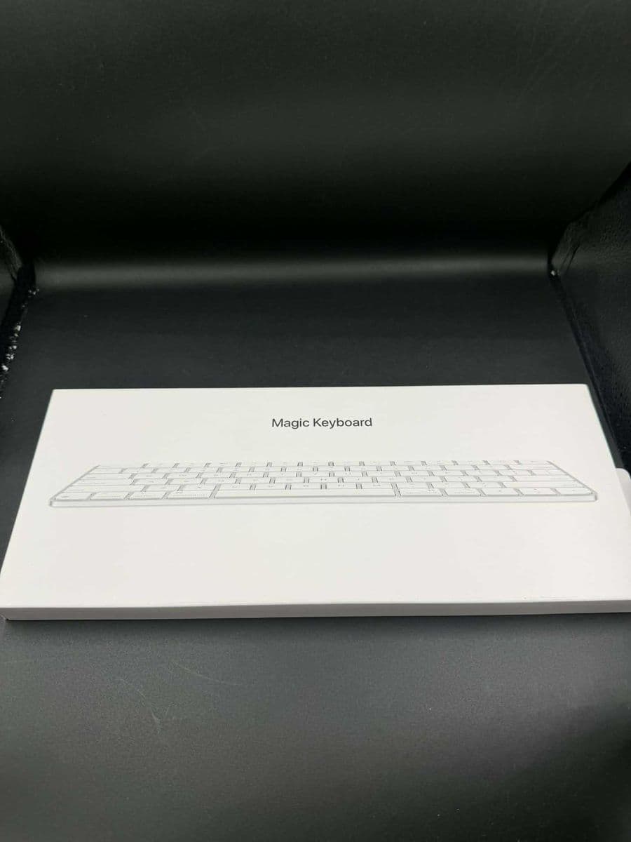 Hope Amanet P5-Tastatura Apple Magic Keyboard (2024), layout INT Bucuresti Sectorul 2