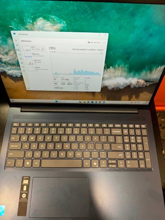 Hope Amanet P5-Laptop Lenovo Ideapad Slim 3, i5-13420H/ 16 RAM DDR5/ 512 GB SSD Bucuresti Sectorul 6