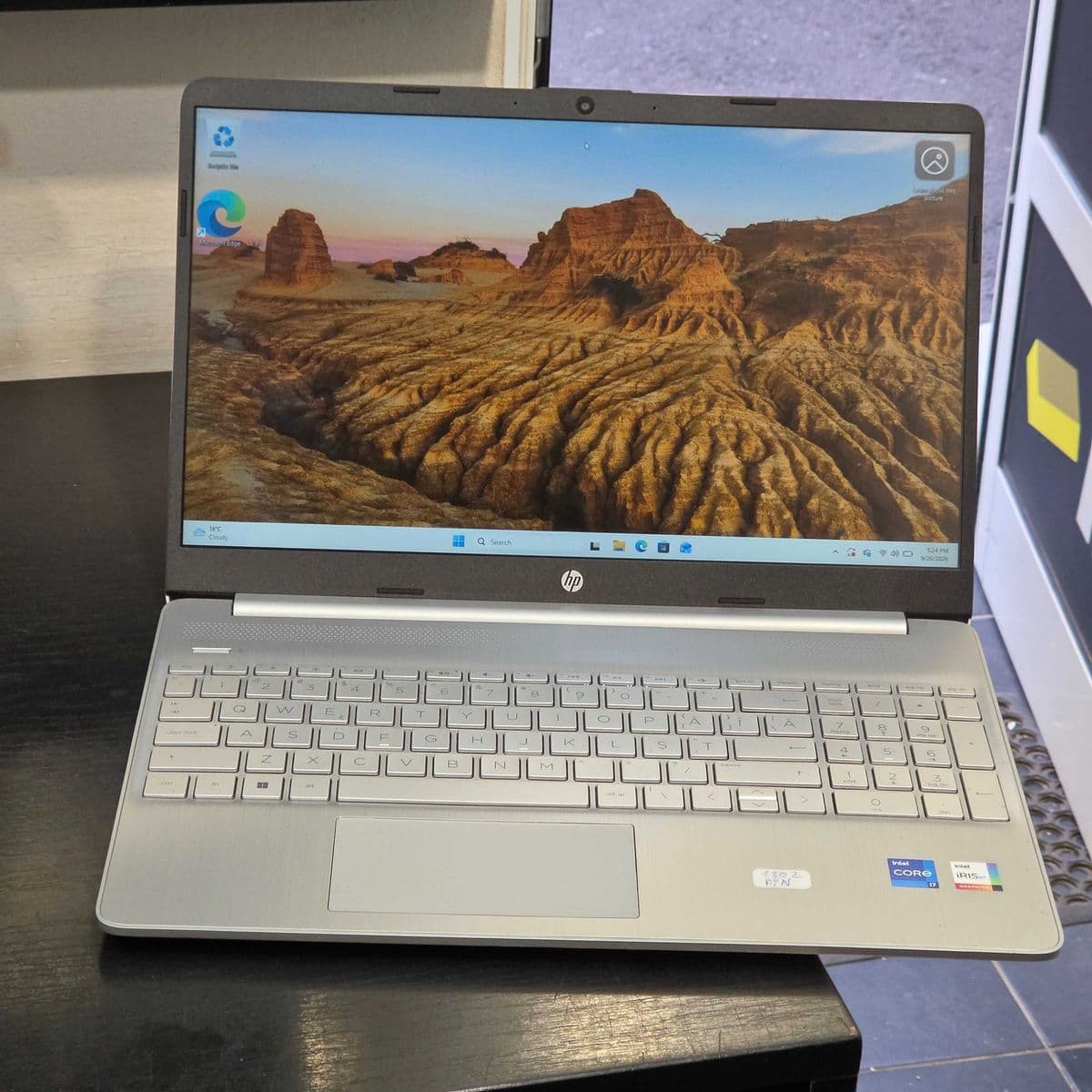 Hope Amanet P8 HP 15S i7 Gen 11 8 GB Ram SSD 512 Gb Bucuresti Sectorul 6