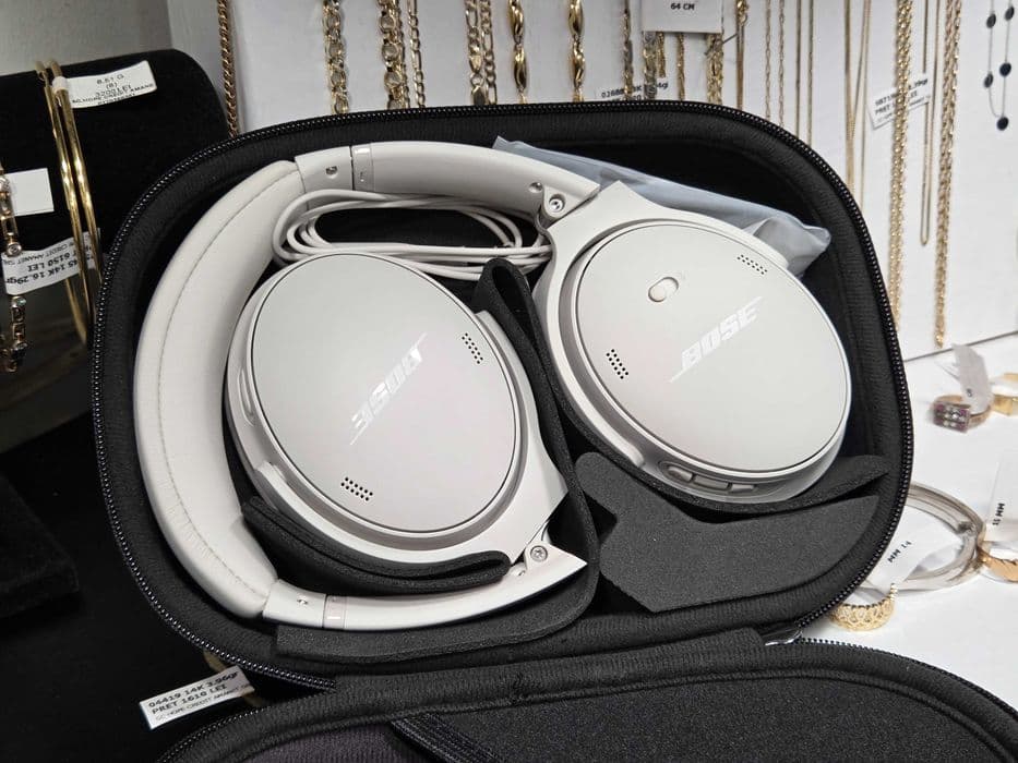 Hope Amanet P10/Casti Bluetooth Bose QuietComfort - NOI - Bucuresti Sectorul 5